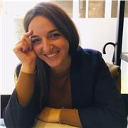 Profesora nativa, experta y graduada con honores en Italianistica, imparte clases de Italiano